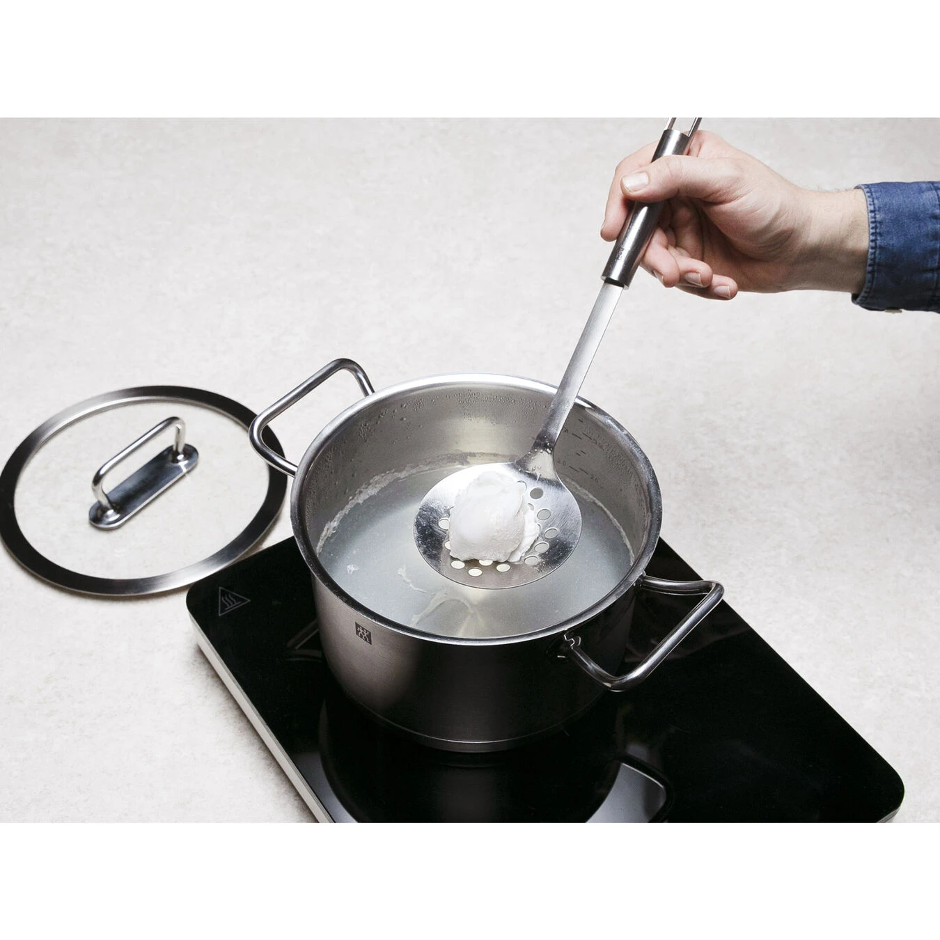 Zwilling Schaumkelle, 33 Cm, 18/10 Edelstahl 4 Zwilling Schaumkelle, 33 Cm, 18/10 Edelstahl – Bild 2