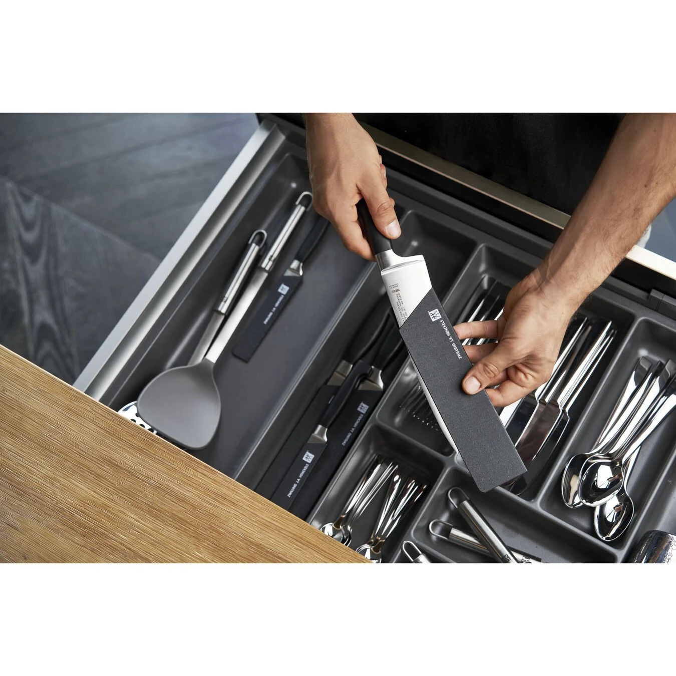 Zwilling Messerstulpe 21 Cm, Kunststoff 5 Zwilling Messerstulpe 21 Cm, Kunststoff – Bild 4